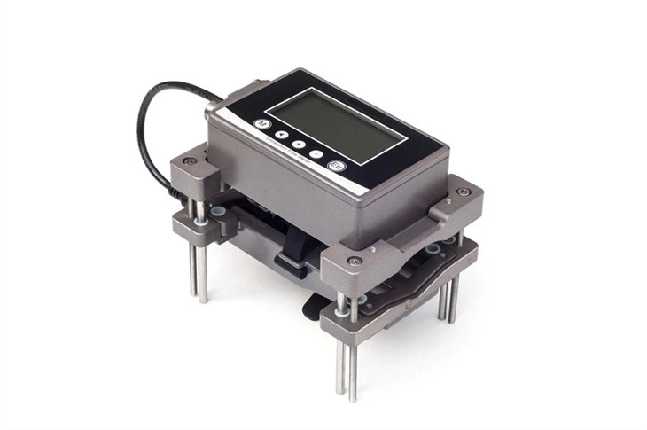 FT211 Small Clamp On Ultrasonic Flow Meter